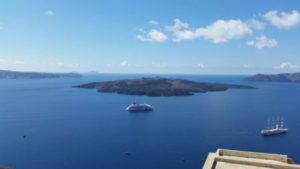 Santorini-Greece-Fundooplace